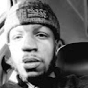 Meet your Posher, Dennis